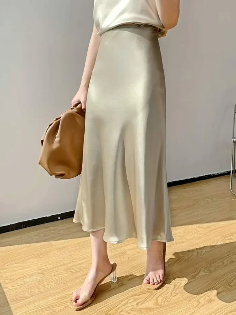 DAZY ハイウェスト 無地柄 Aラインスカート