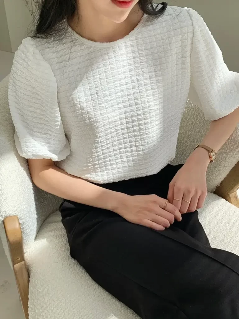 DAZY パフスリーブ テクスチャー ブラウス